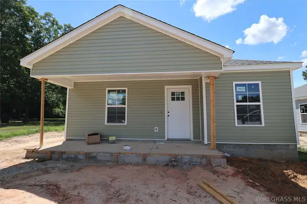 300 S Erin Street #B, Enterprise, AL 36330
