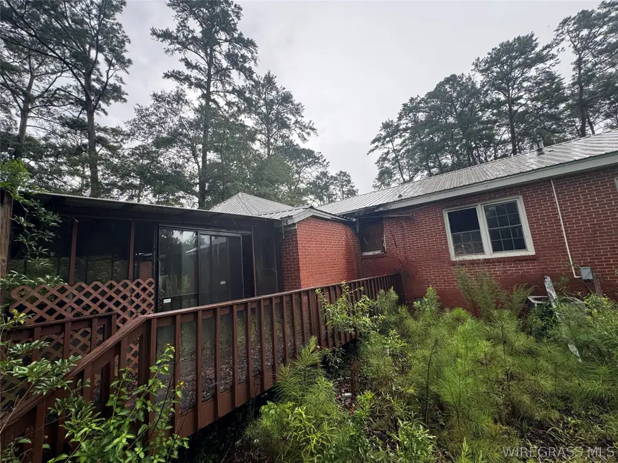 170 Hall Drive, Ozark, AL 36360 - #2