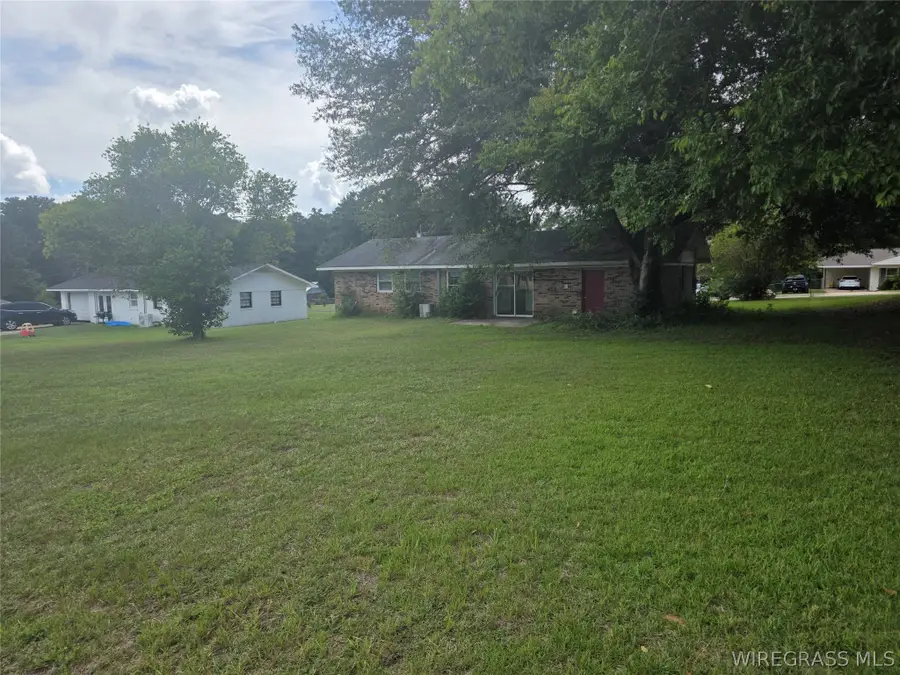 281 Green Village Road, Ozark, AL 36360 - #2