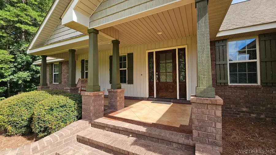 569 Horseshoe Bend Drive, Ozark, AL 36360 - #2