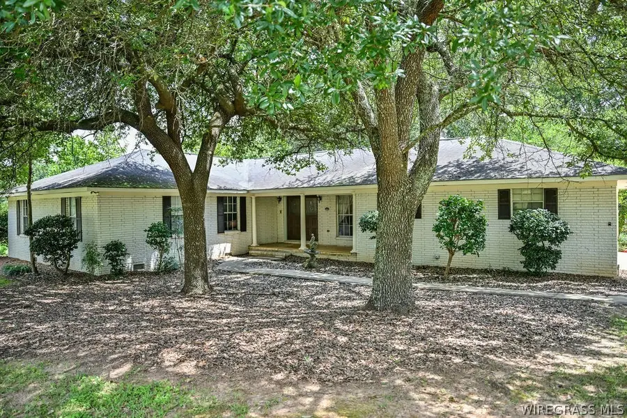 210 Woodland Circle, Troy, AL 36081 - #3