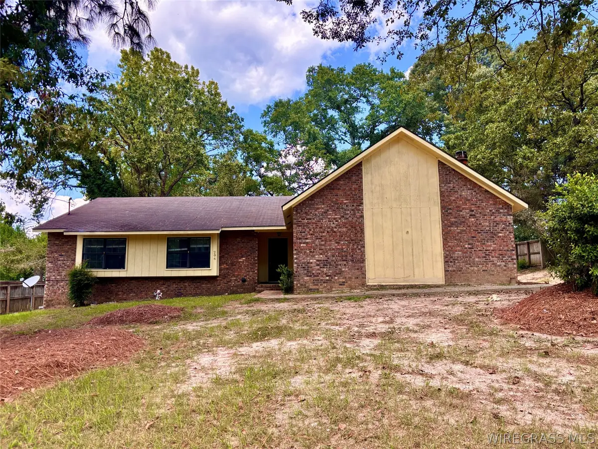 206 Oriole Drive, Enterprise, AL 36330 - #1