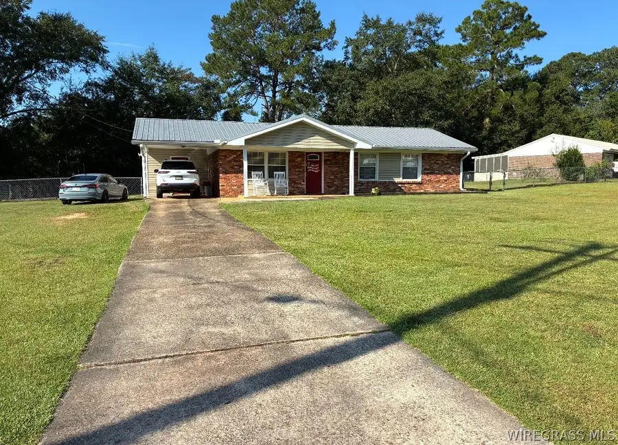 912 E Roy Parker Road, Ozark, AL 36360 - #2