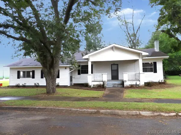 136 Gilmore Street, Newville, AL 36353