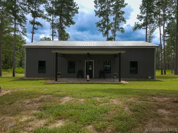 1121 S Sizemore Highway, Geneva, AL 36340