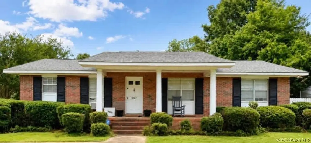 237 E 3rd Street, Luverne, AL 36049 - #1