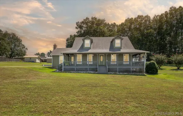 1110 E Hart Avenue, Opp, AL 36467