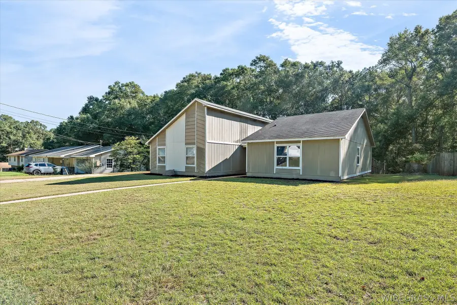 105 Pratt Drive, Enterprise, AL 36330 - #2