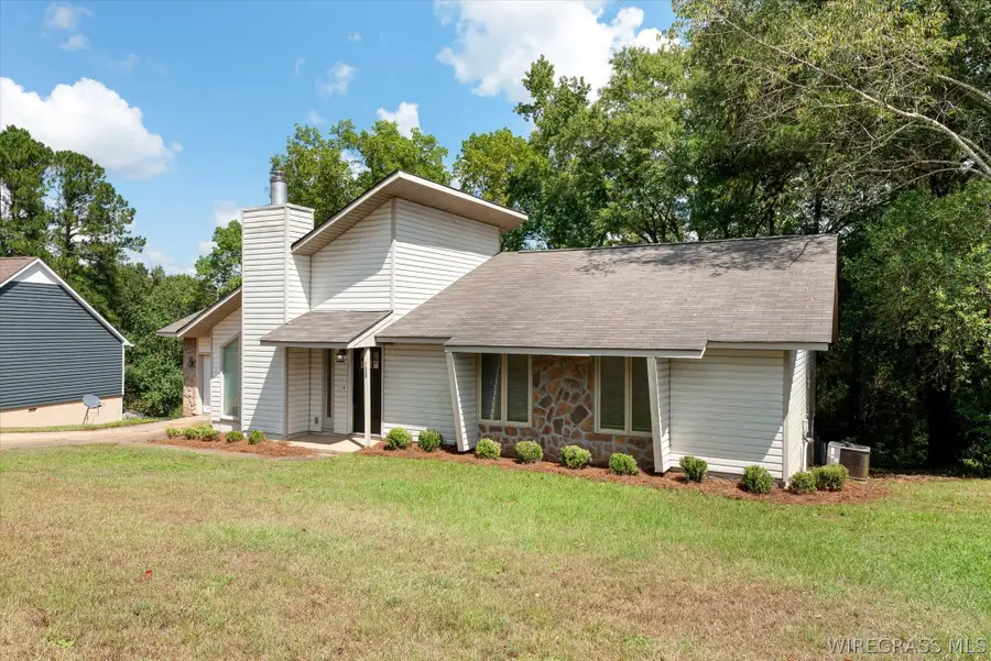108 Iroquois Road, Enterprise, AL 36330 - #2