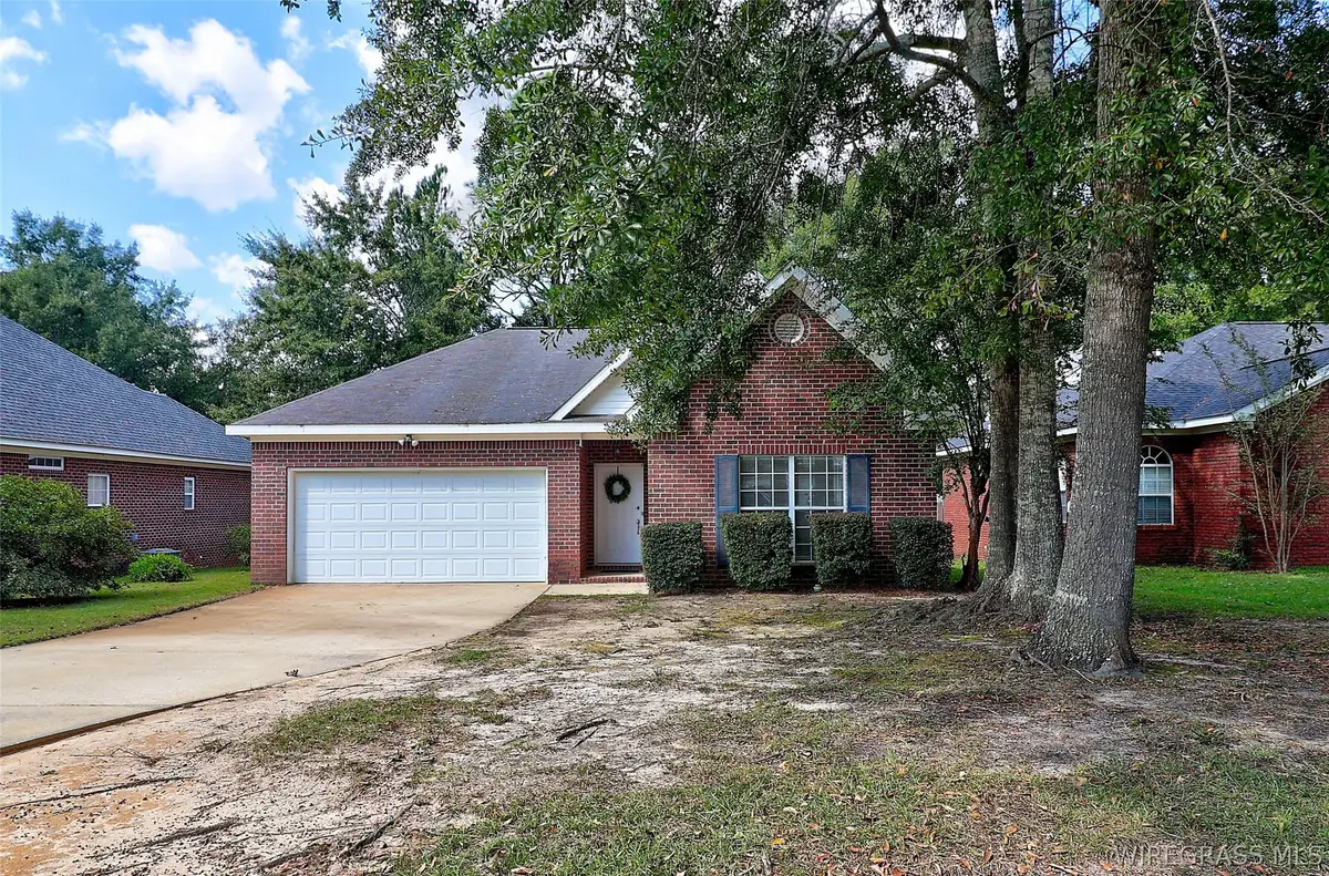 715 Frankfort Drive, Dothan, AL 36305 - #1