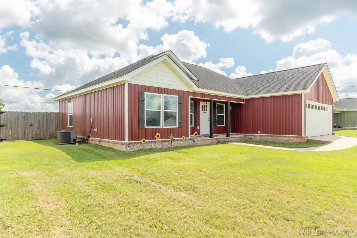 192 Northbrook Drive, Slocomb, AL 36375 - #1