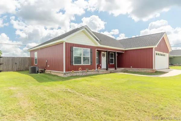 192 Northbrook Drive, Slocomb, AL 36375