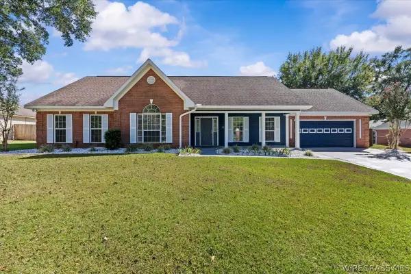 213 W Kingswood Drive, Enterprise, AL 36330