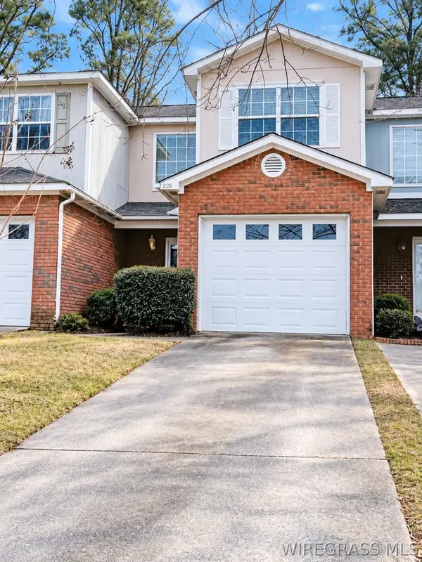 128 Woodmere Drive, Enterprise, AL 36330