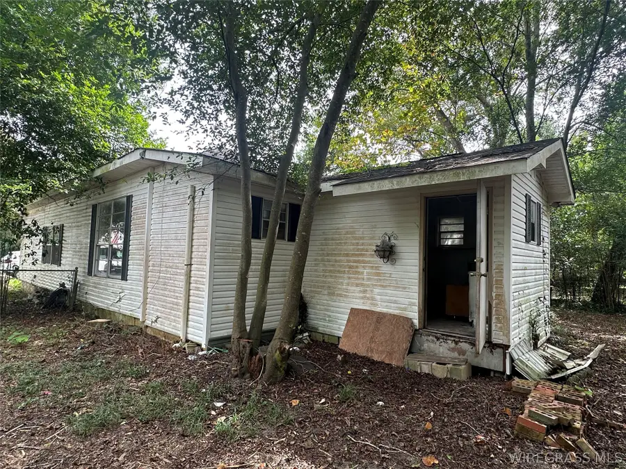 312 E Church Avenue, Ozark, AL 36360 - #3