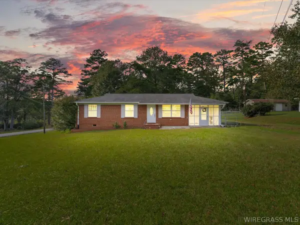 2061 Skipperville Road, Ozark, AL 36360