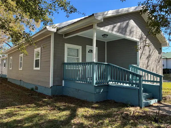 922 Headland Avenue, Dothan, AL 36303