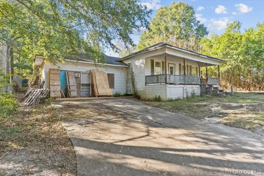 348 Church Avenue, Ozark, AL 36360 - #2