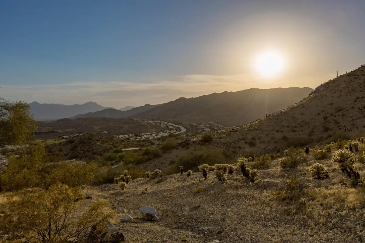 1682 E Desert Willow Drive #4, Phoenix, AZ 85048 - Image #1