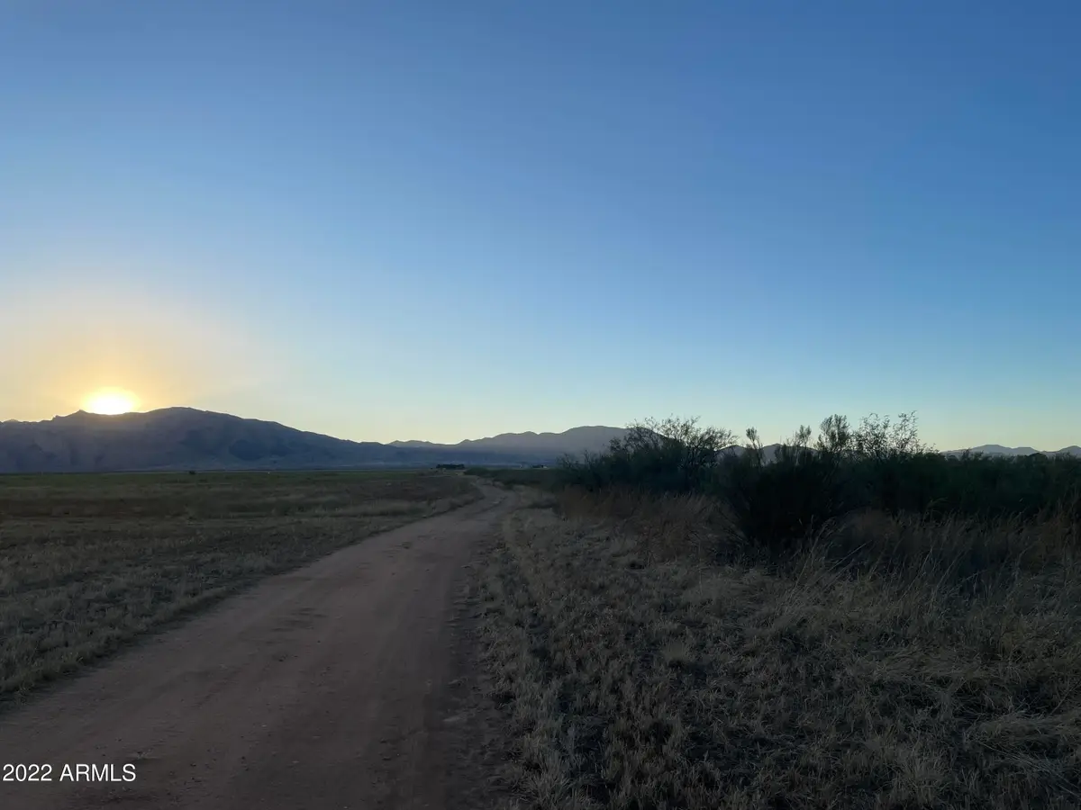 199 E Horse Country Road, Cochise, AZ 85606 - Image #1