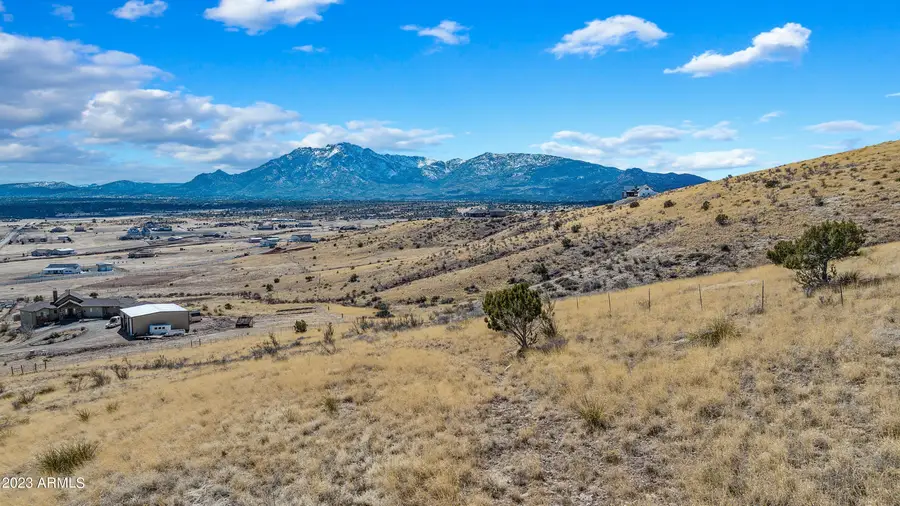 11760 N Cowboy Trail #2, Williamson, AZ 86305 - Image #2