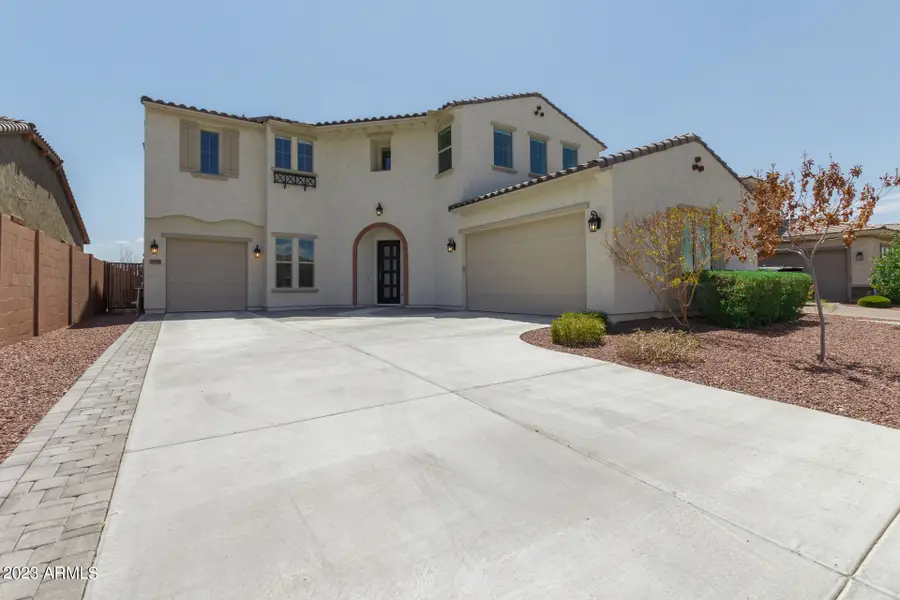8519 W Midway Avenue, Glendale, AZ 85305 - Image #2