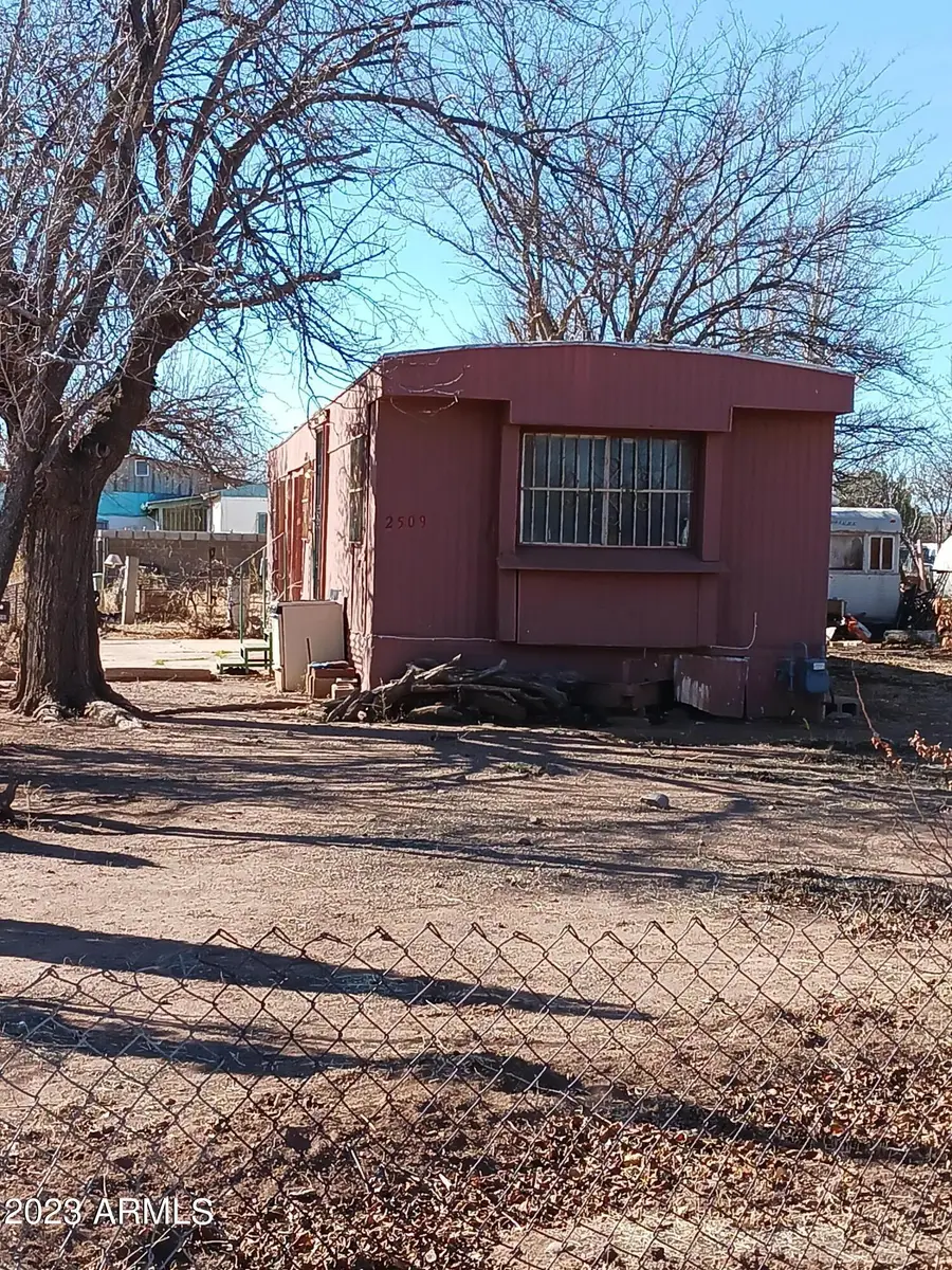 2509 E Carnation Street, Douglas, AZ 85607 - Image #2
