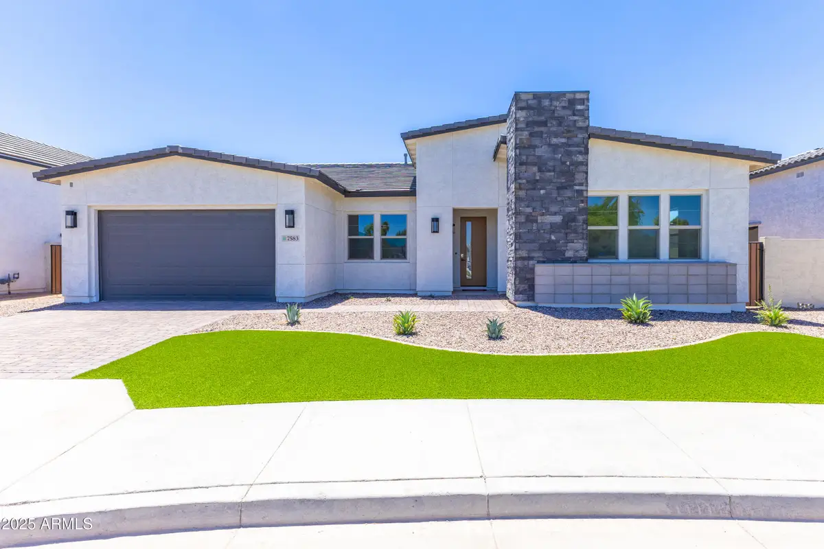 7583 W Gelding Drive, Peoria, AZ 85381 - Image #1