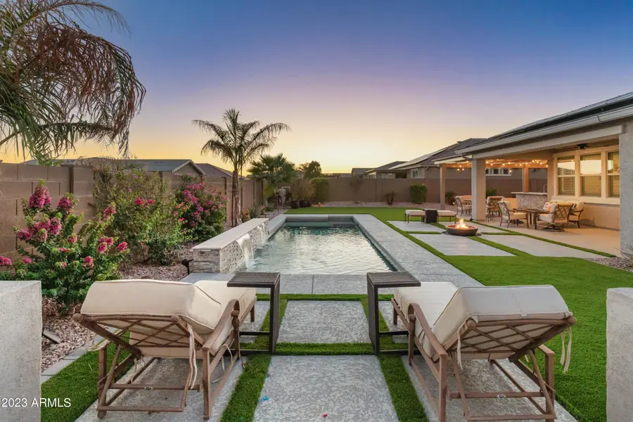 12525 W Mclellan Court, Glendale, AZ 85307 - Image #3