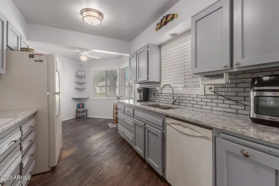 10447 W Pineaire Drive, Sun City, AZ 85351 - Image #3