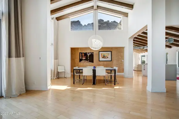 5740 N Echo Canyon Drive, Phoenix, AZ 85018