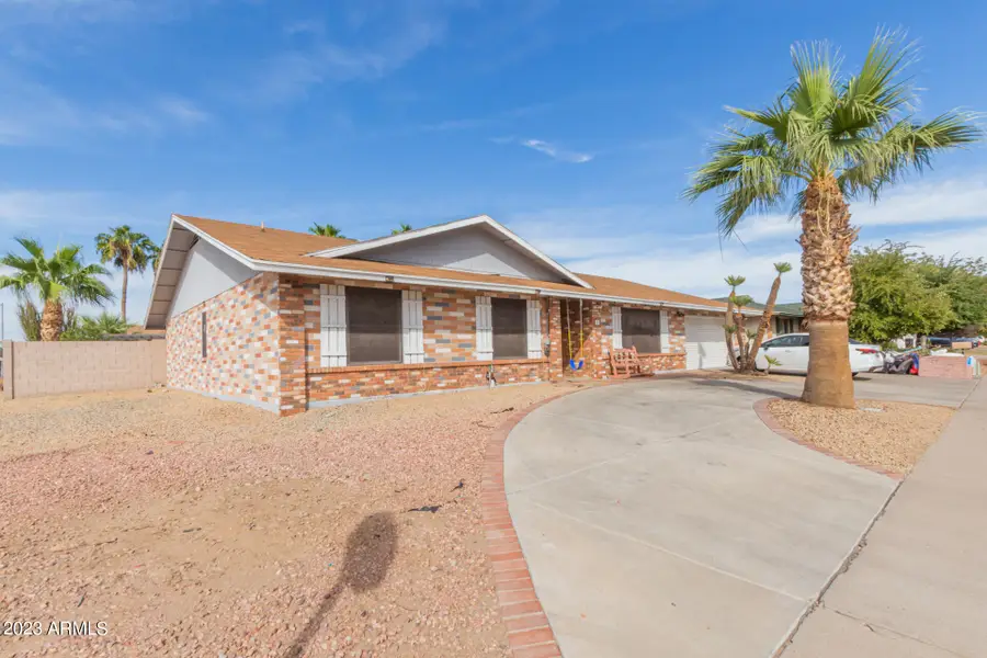 2 E Muriel Drive, Phoenix, AZ 85022 - Image #3