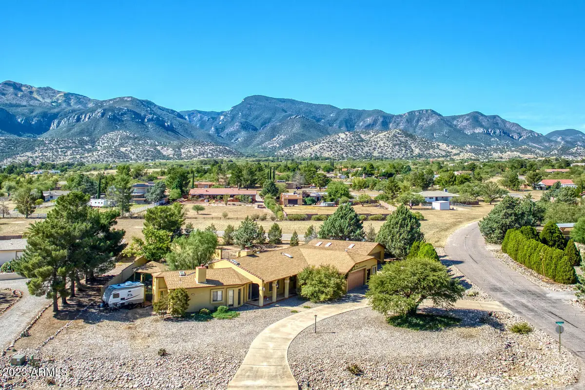 4962 S Equestrian Avenue, Sierra Vista, AZ 85650 - Image #1