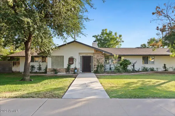 613 E Vista Avenue, Phoenix, AZ 85020