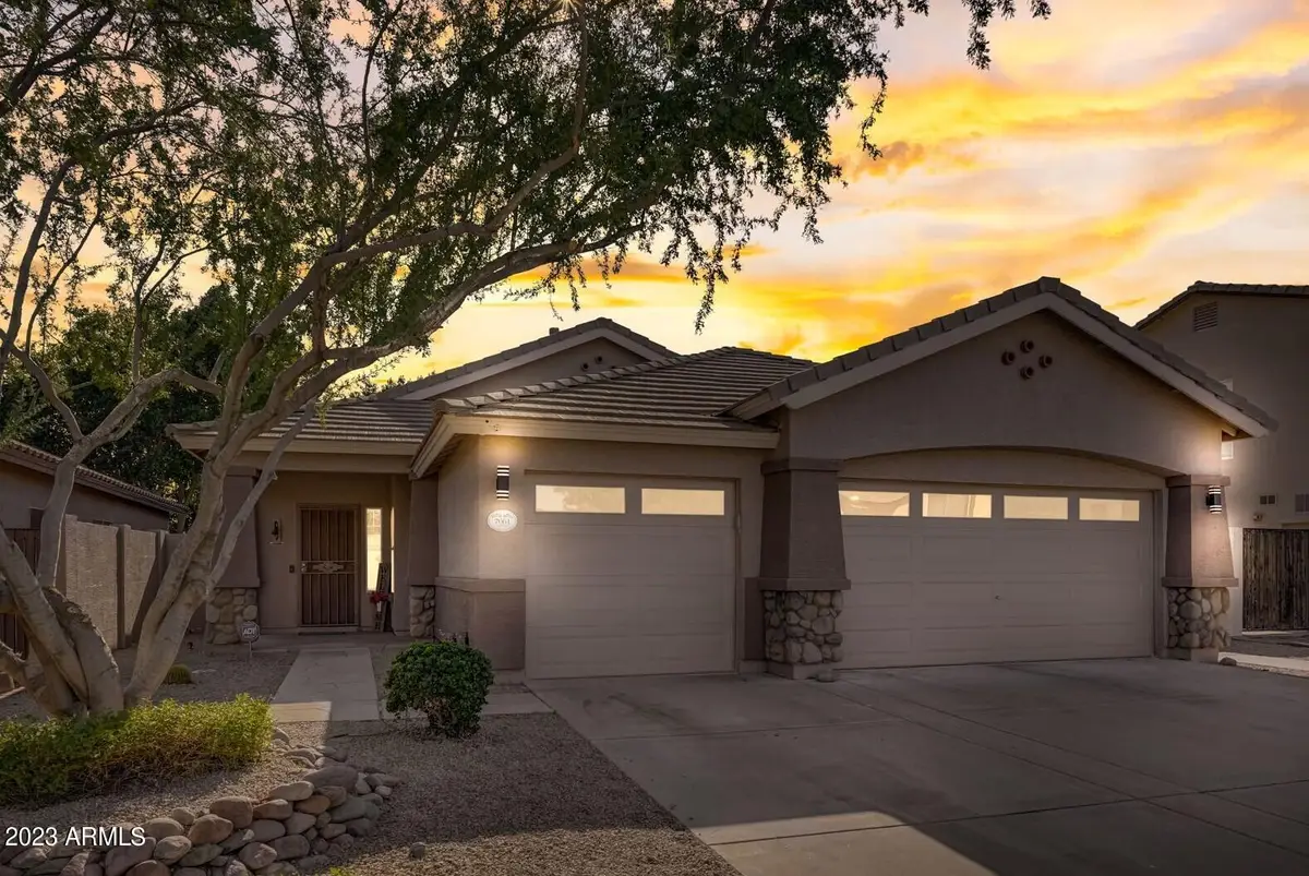 7661 W Louise Drive, Peoria, AZ 85383 - Image #1