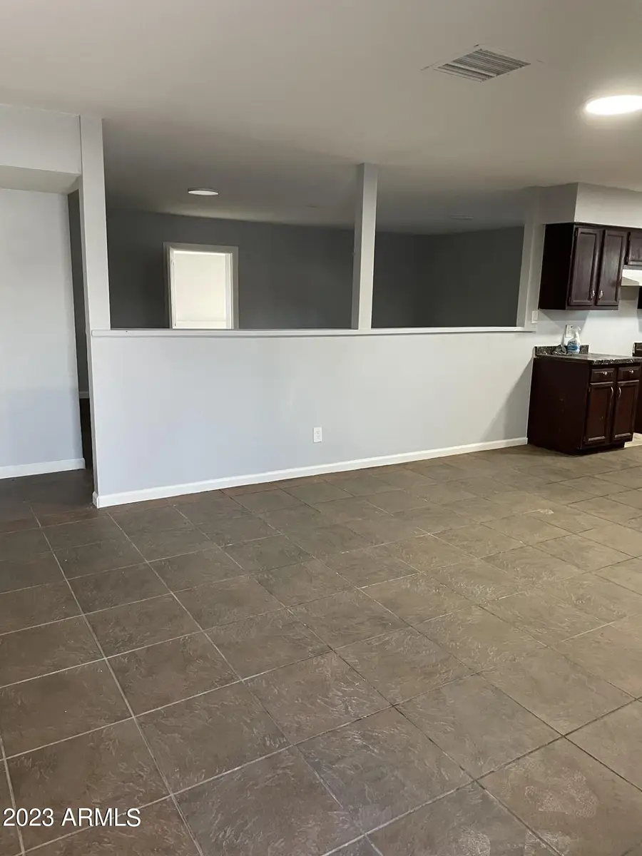 6126 N 64th Drive, Glendale, AZ 85301 - Image #2