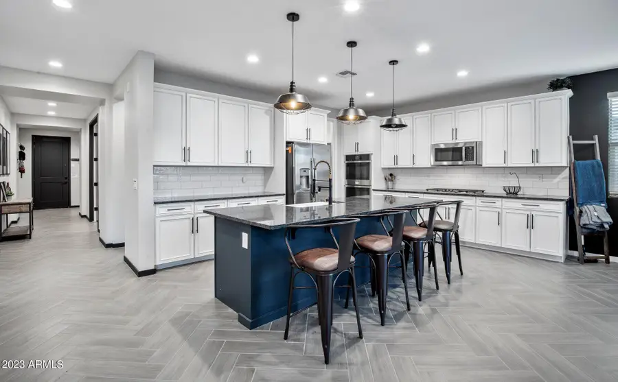 7534 W Jones Avenue, Phoenix, AZ 85043 - Image #2