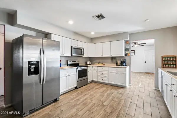 1716 S Roosevelt Street, Tempe, AZ 85281