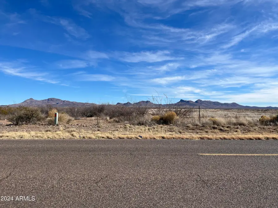 183 E Sonoita Loop -- #183, Douglas, AZ 85607 - Image #3
