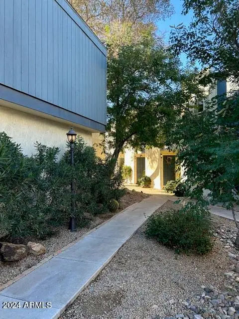 2946 N 14th Street #11, Phoenix, AZ 85014