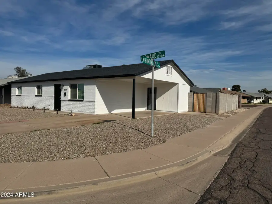 3117 S Edward Drive, Tempe, AZ 85282 - Image #2