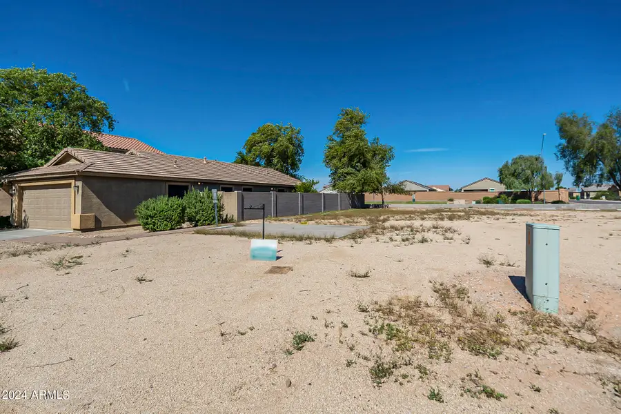 35886 W Costa Blanca Drive #10, Maricopa, AZ 85138 - Image #2