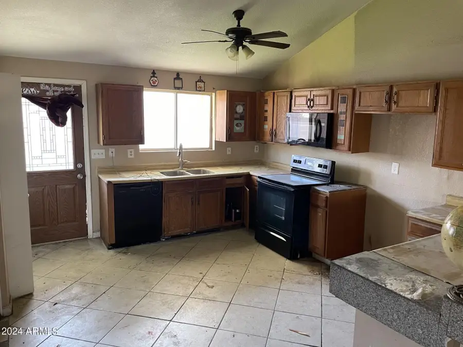 5115 W Eugie Avenue, Glendale, AZ 85304 - Image #3