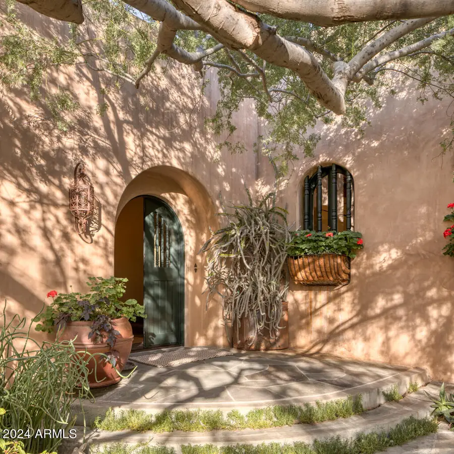 4556 N 56th Street, Phoenix, AZ 85018 - Image #2