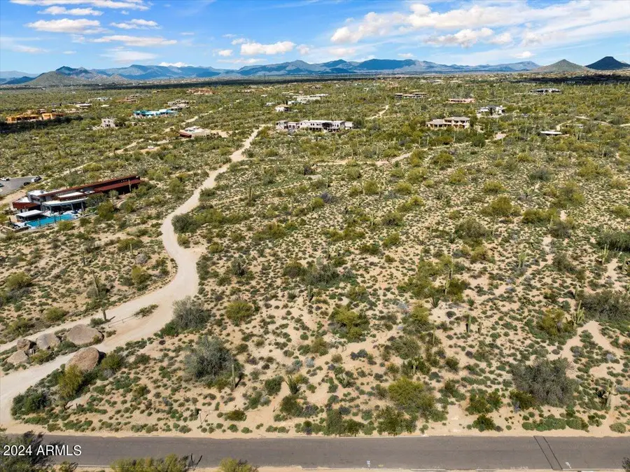 9250 E Jomax Road, Scottsdale, AZ 85262 - Image #2