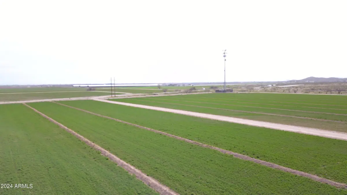 18100 N Walker Butte Drive, Florence, AZ 85132 - Image #1