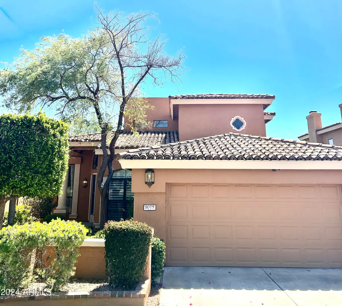 1075 E Shangri La Road, Phoenix, AZ 85020 - Image #1