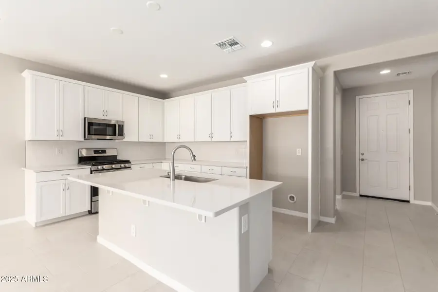 40347 W Wade Drive, Maricopa, AZ 85138 - Image #2