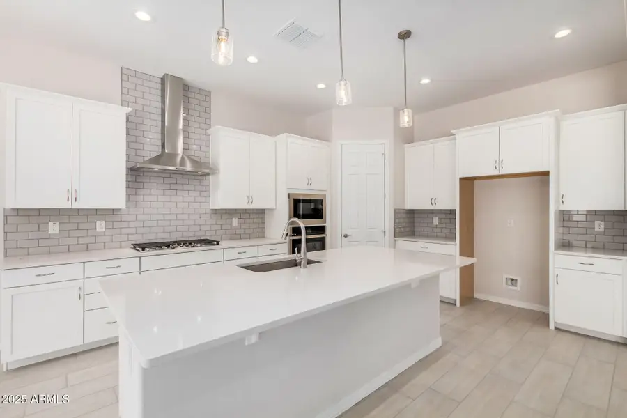 20272 W Hollyhock Street, Buckeye, AZ 85396 - Image #2