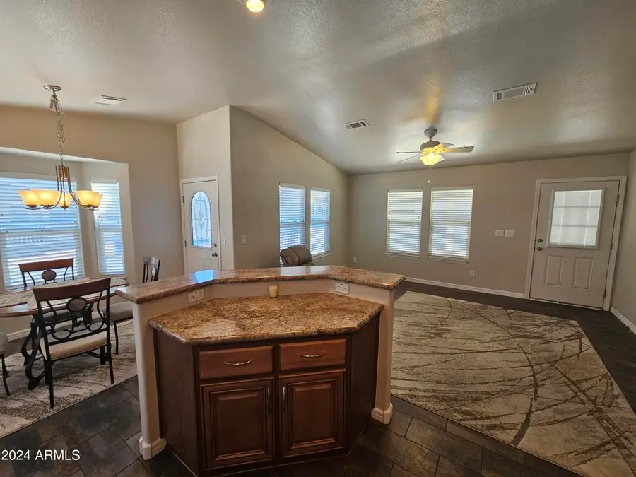 650 N Hawes Road #3803, Mesa, AZ 85207 - Image #3